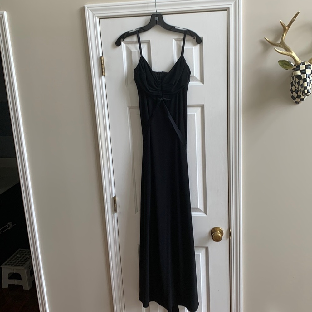 LAUNDRY by Shelli Segal Spaghetti Strap Full Length Dress